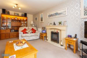 Sitting Room- click for photo gallery